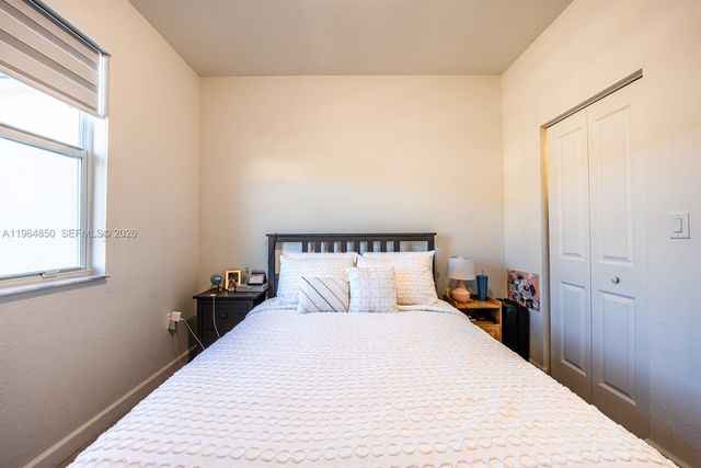 12208 NW 23rd Ct, Miami, FL 33167