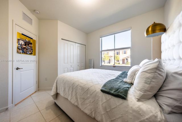 12208 NW 23rd Ct, Miami, FL 33167