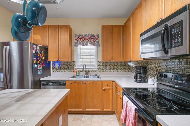 133 Haywood Lane, Clayton, NC 27527