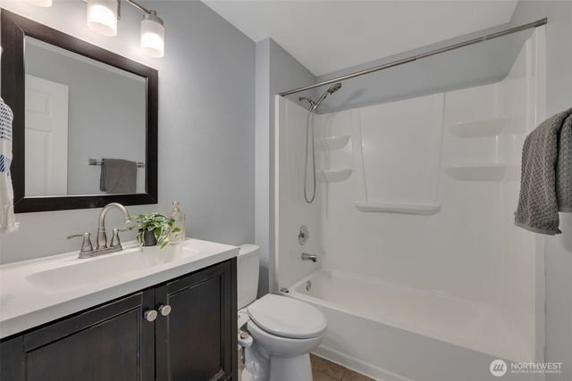 21462 SE 277th Street, Maple Valley, WA 98038