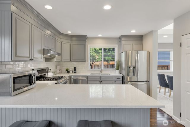 21462 SE 277th Street, Maple Valley, WA 98038