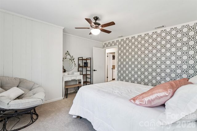 5374 N Nc 150 Highway, Lincolnton, NC 28650
