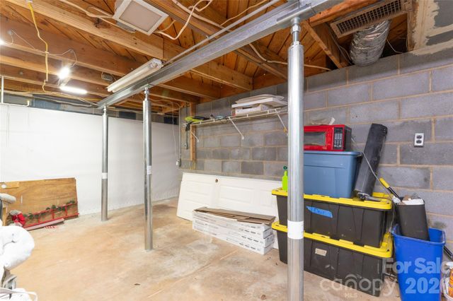 5374 N Nc 150 Highway, Lincolnton, NC 28650