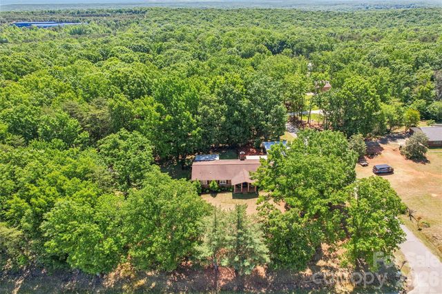 5374 N Nc 150 Highway, Lincolnton, NC 28650