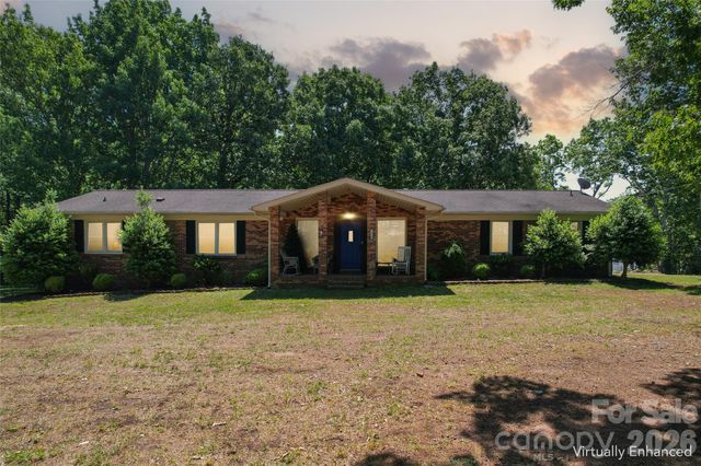 5374 N Nc 150 Highway, Lincolnton, NC 28650