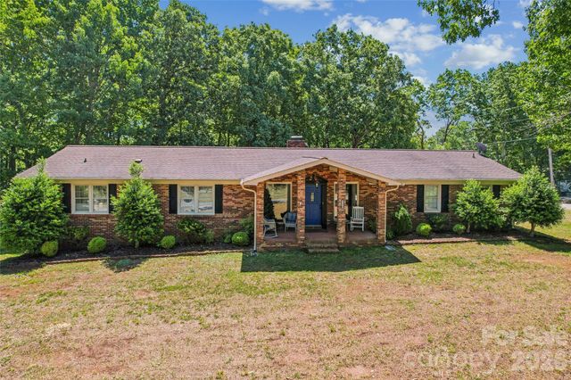 5374 N Nc 150 Highway, Lincolnton, NC 28650