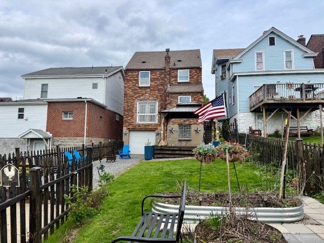 1202 Berkshire Ave, Brookline, PA 15226