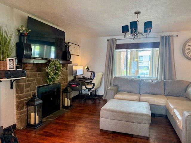 1202 Berkshire Ave, Brookline, PA 15226