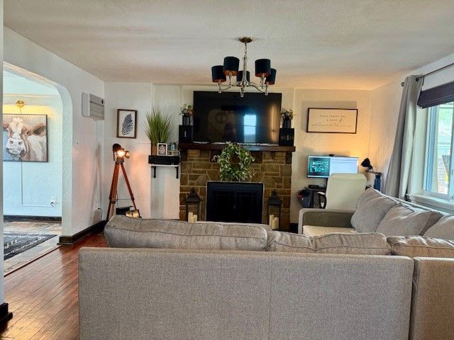 1202 Berkshire Ave, Brookline, PA 15226