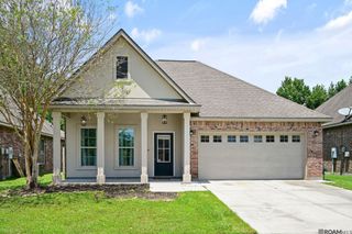 37214 Corvette Dr, Prairieville, LA 70769