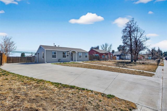 6014 Hudson Street, Commerce City, CO 80022