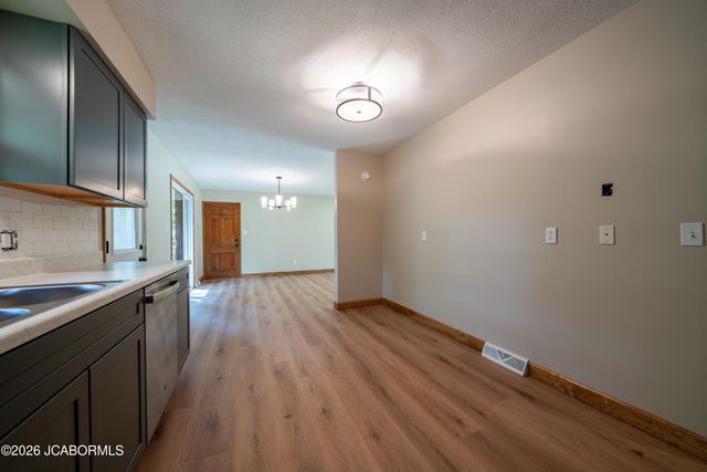 3002 BRAY AVENUE, Columbia, MO 65203