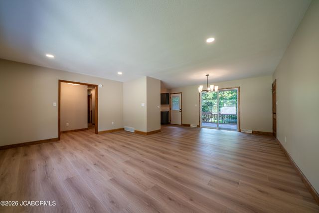 3002 BRAY AVENUE, Columbia, MO 65203