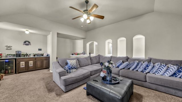 516 Ben Street, Crowley, TX 76036