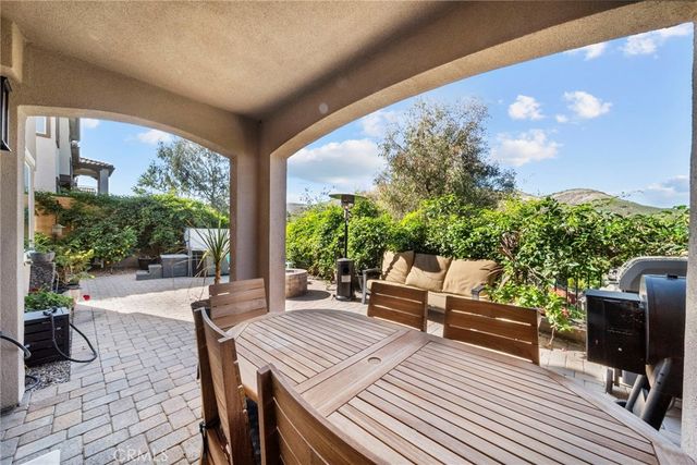 221 Morro 1, Simi Valley, CA 93065