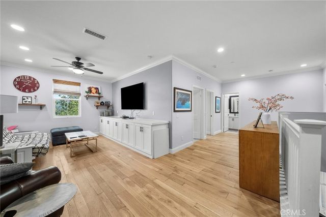 221 Morro 1, Simi Valley, CA 93065