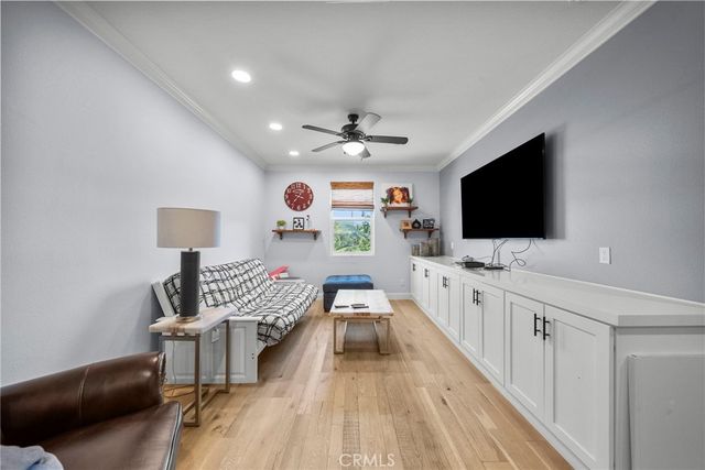 221 Morro 1, Simi Valley, CA 93065