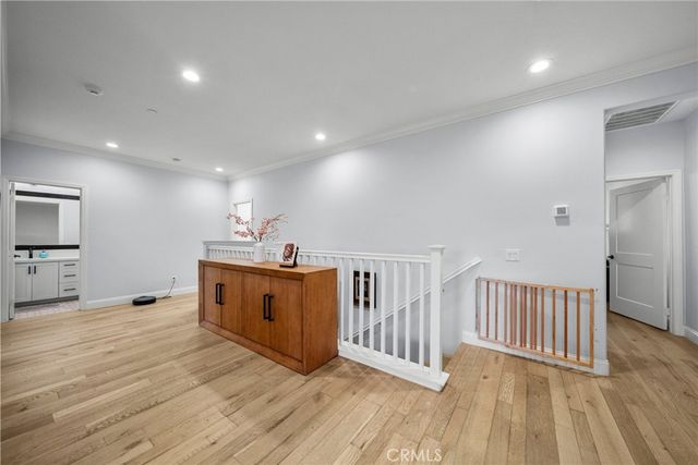 221 Morro 1, Simi Valley, CA 93065