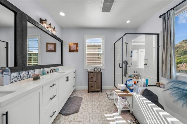 221 Morro 1, Simi Valley, CA 93065