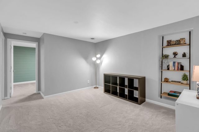 10933 Hillsboro Avenue N, Champlin, MN 55316