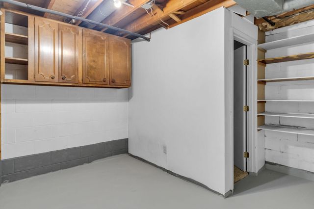 10933 Hillsboro Avenue N, Champlin, MN 55316