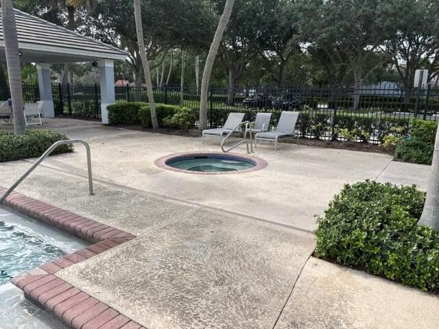 7862 Sienna Springs Drive, Lake Worth, FL 33463