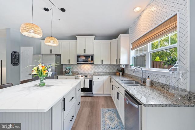 519 ENGLISH OAK LN, Prince Frederick, MD 20678