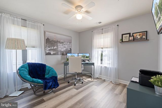 519 ENGLISH OAK LN, Prince Frederick, MD 20678