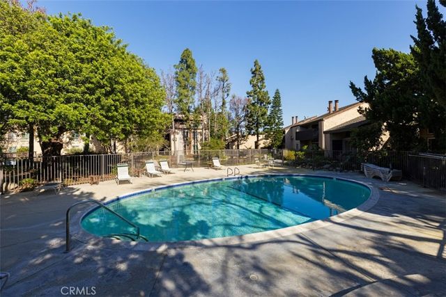 7890 E Spring Street 26H, Long Beach, CA 90815