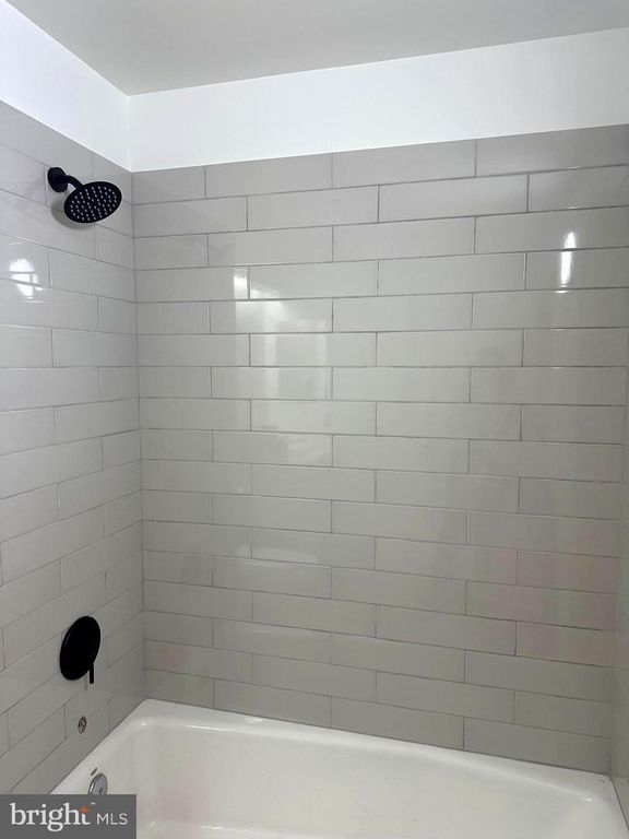 2901 BOSTON ST #302, Baltimore, MD 21224