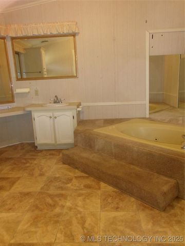 3614 Fondulac Street, Muskogee, OK 74401