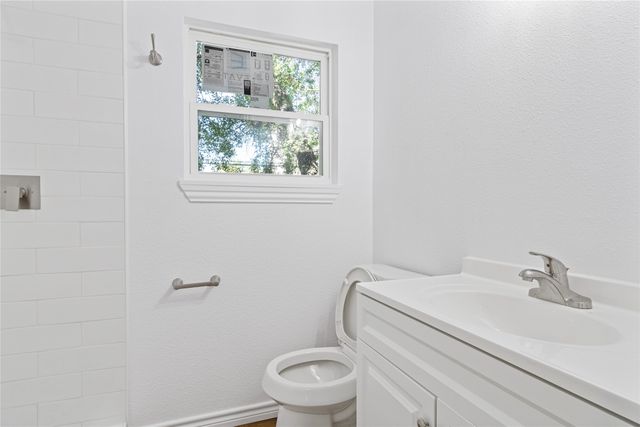 7800 Arnold Terrace, North Richland Hills, TX 76180