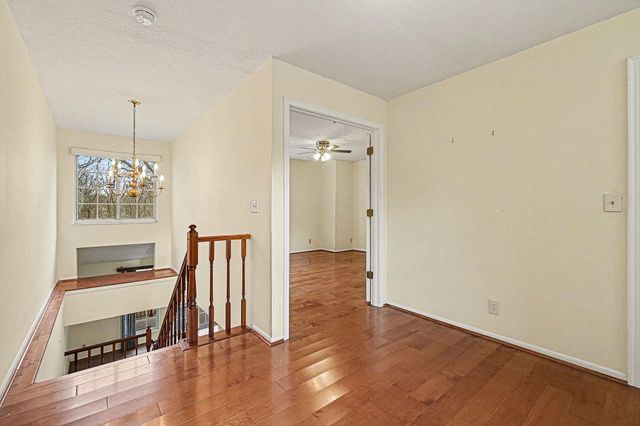 7055 Sweetwater Drive, Florence, KY 41042