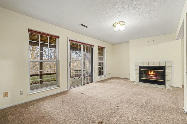 7055 Sweetwater Drive, Florence, KY 41042