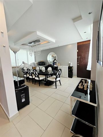 686 BURGOS, Caguas, PR 00725