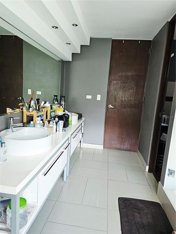 686 BURGOS, Caguas, PR 00725