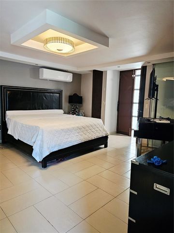 686 BURGOS, Caguas, PR 00725