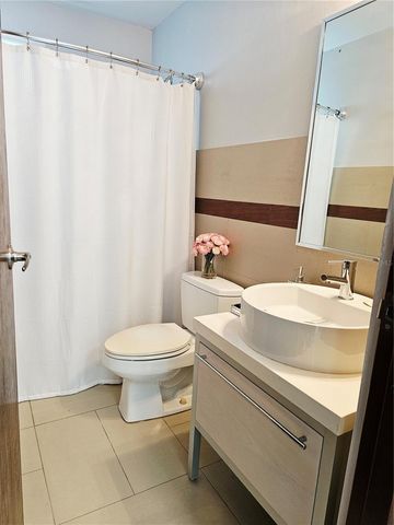 686 BURGOS, Caguas, PR 00725