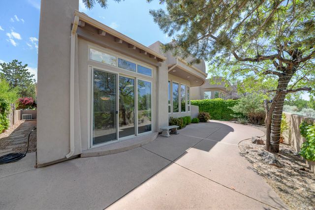 6309 Greyleaf Trail NE, Albuquerque, NM 87111