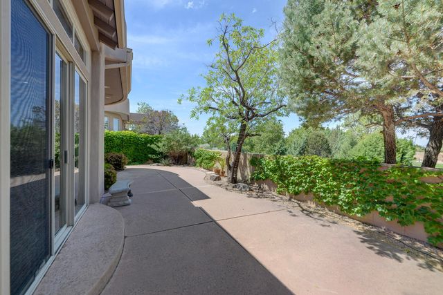 6309 Greyleaf Trail NE, Albuquerque, NM 87111