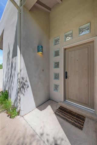 6309 Greyleaf Trail NE, Albuquerque, NM 87111