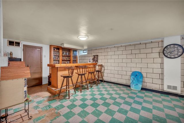 11362 Blossom Avenue, Parma Heights, OH 44130
