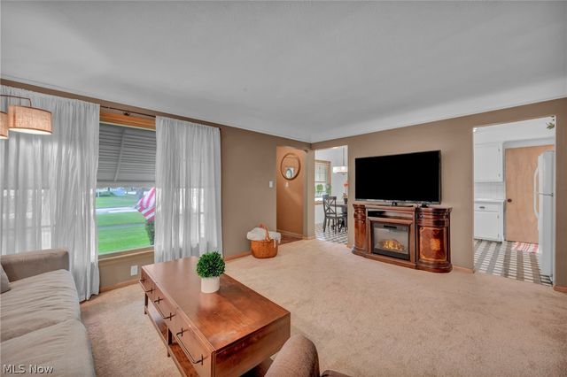 11362 Blossom Avenue, Parma Heights, OH 44130