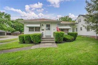 11362 Blossom Avenue, Parma Heights, OH 44130