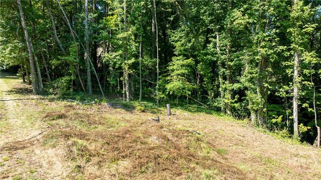 6182 Hutchins Drive, Buford, GA 30518