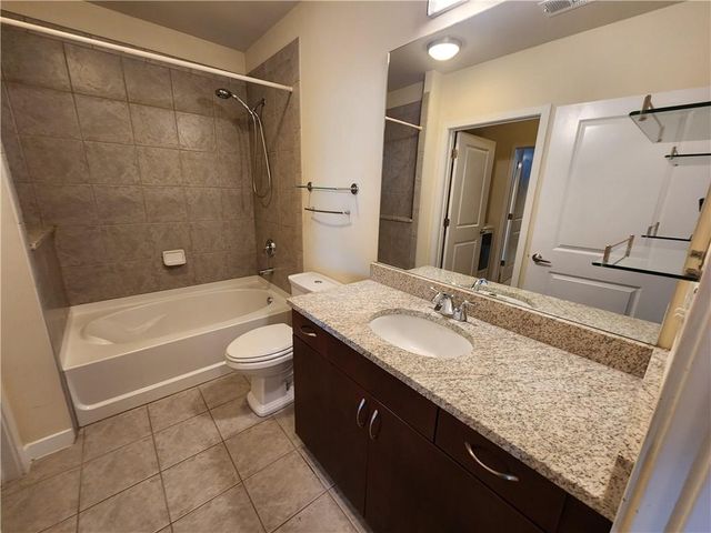 400 W Peachtree Street NW 1614, Atlanta, GA 30308
