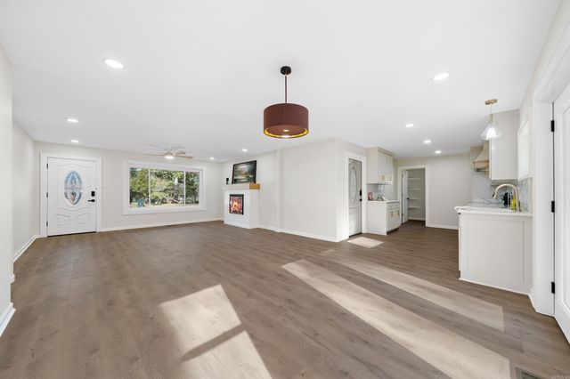 217 Windamere, Hot Springs, AR 71913