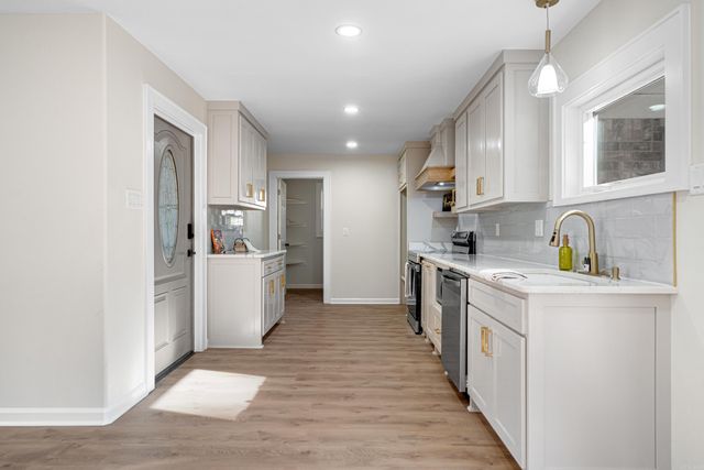 217 Windamere, Hot Springs, AR 71913