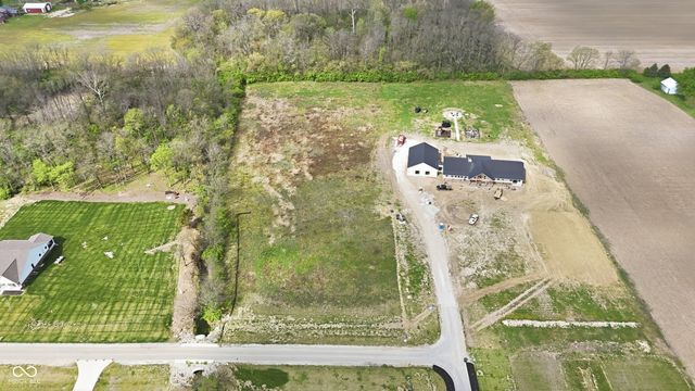 9184 Manship Lane, Fortville, IN 46040