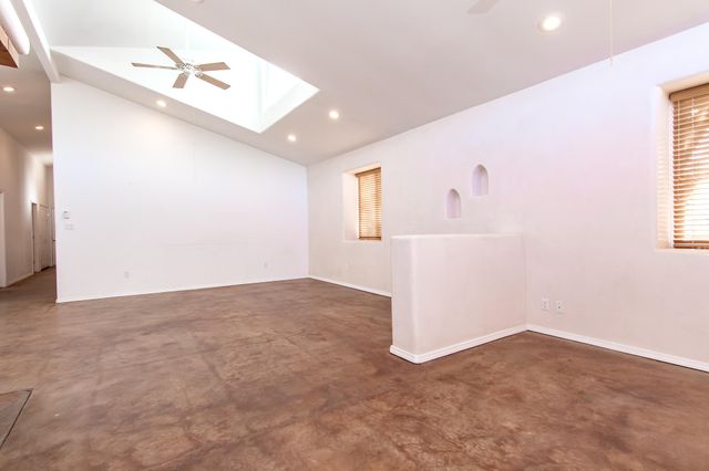 1209 Poplar Avenue, Moriarty, NM 87035